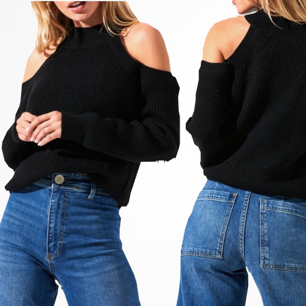 ASTR the label Women’s Black Ribbed Mock Turtleneck Cold Shoulder Sweater